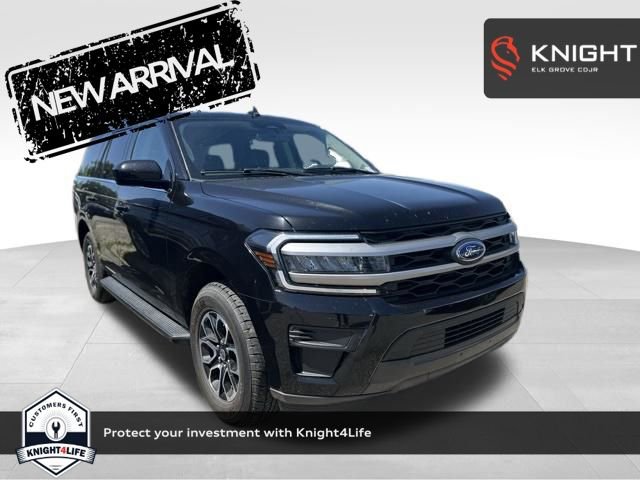 Used 2024 Ford Expedition XLT image 1