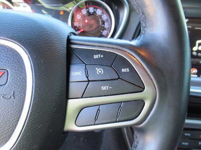 Used 2020 Dodge Challenger SXT w/ Plus Package image 20