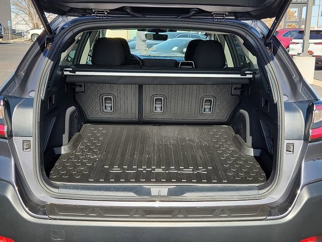 Certified 2025 Subaru Outback Premium w/ Popular Package #1A AWD/4WD image 10