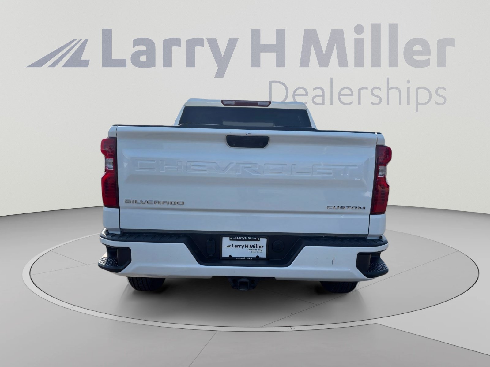 Used 2022 Chevrolet Silverado 1500 Custom AWD/4WD image 4