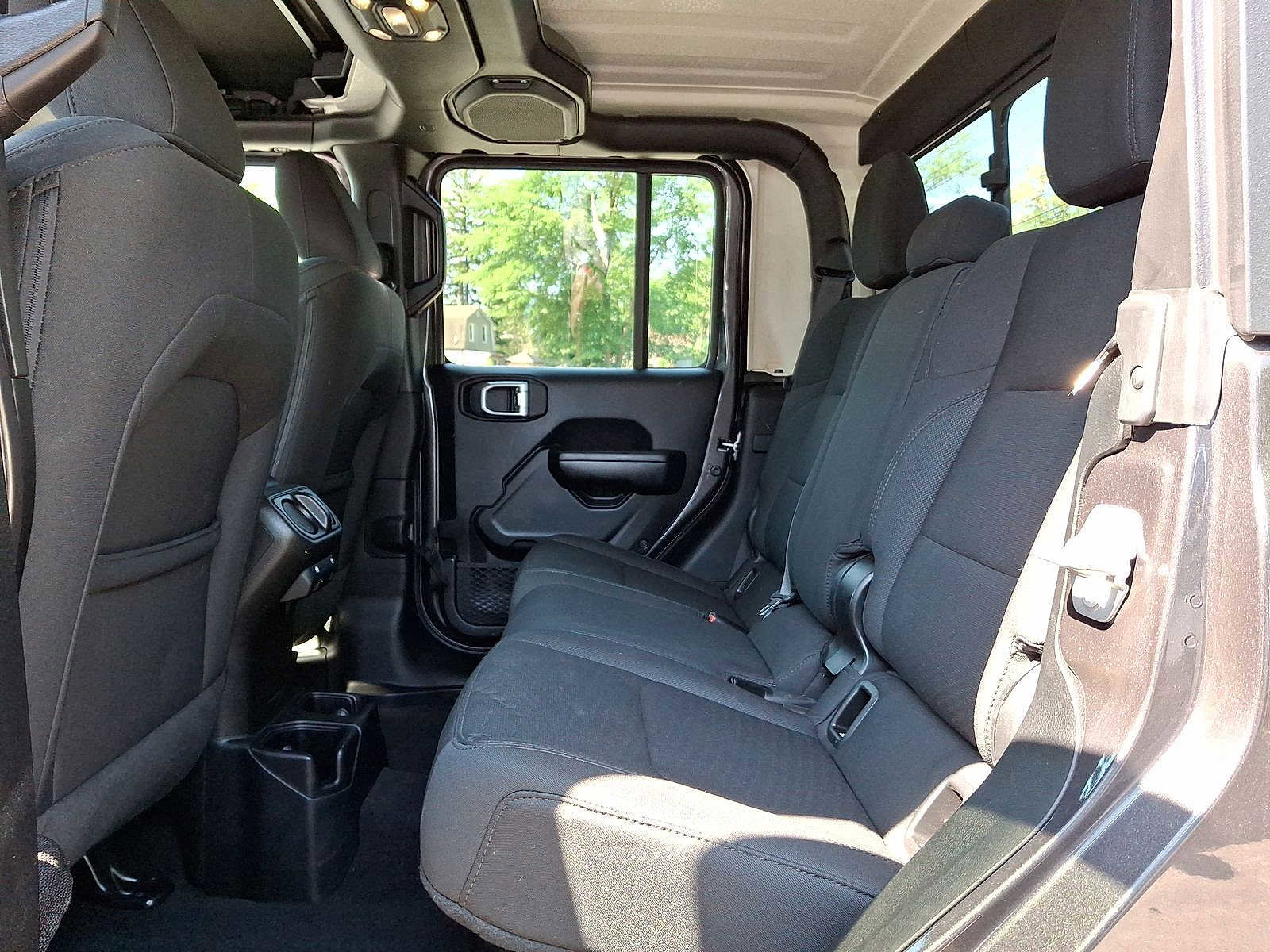 Used 2020 Jeep Gladiator Sport w/ Quick Order Package 24S AWD/4WD image 26