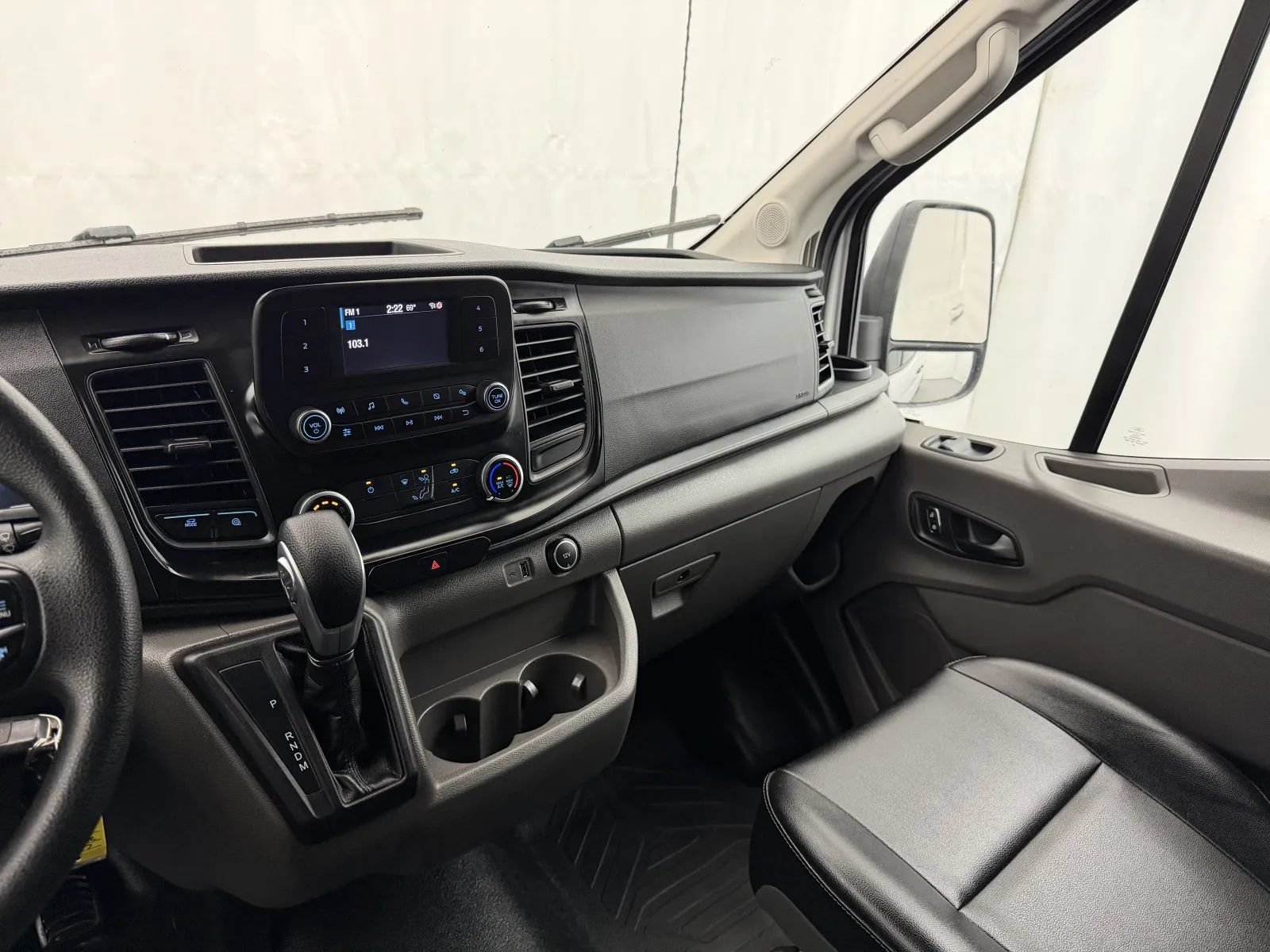 Used 2023 Ford Transit 250 Medium Roof AWD image 22