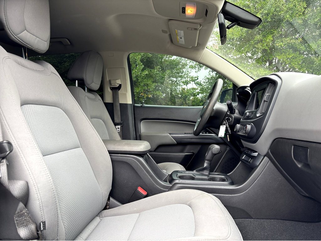 Used 2019 Chevrolet Colorado W/T w/ WT Convenience Package RWD image 8