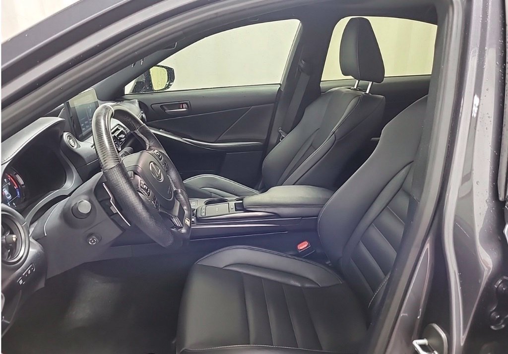 Used 2023 Lexus IS 350 F Sport w/ Memory Package AWD/4WD image 4