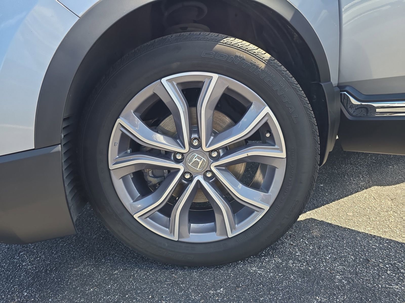 Used 2020 Honda CR-V Touring image 29