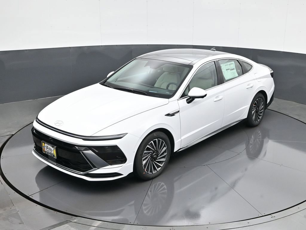 New 2026 Hyundai Sonata Limited FWD image 13