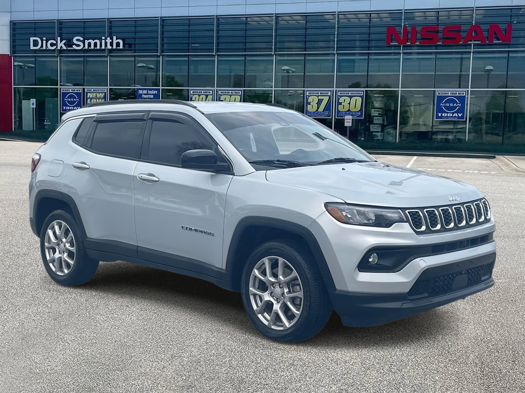 Used 2024 Jeep Compass Latitude