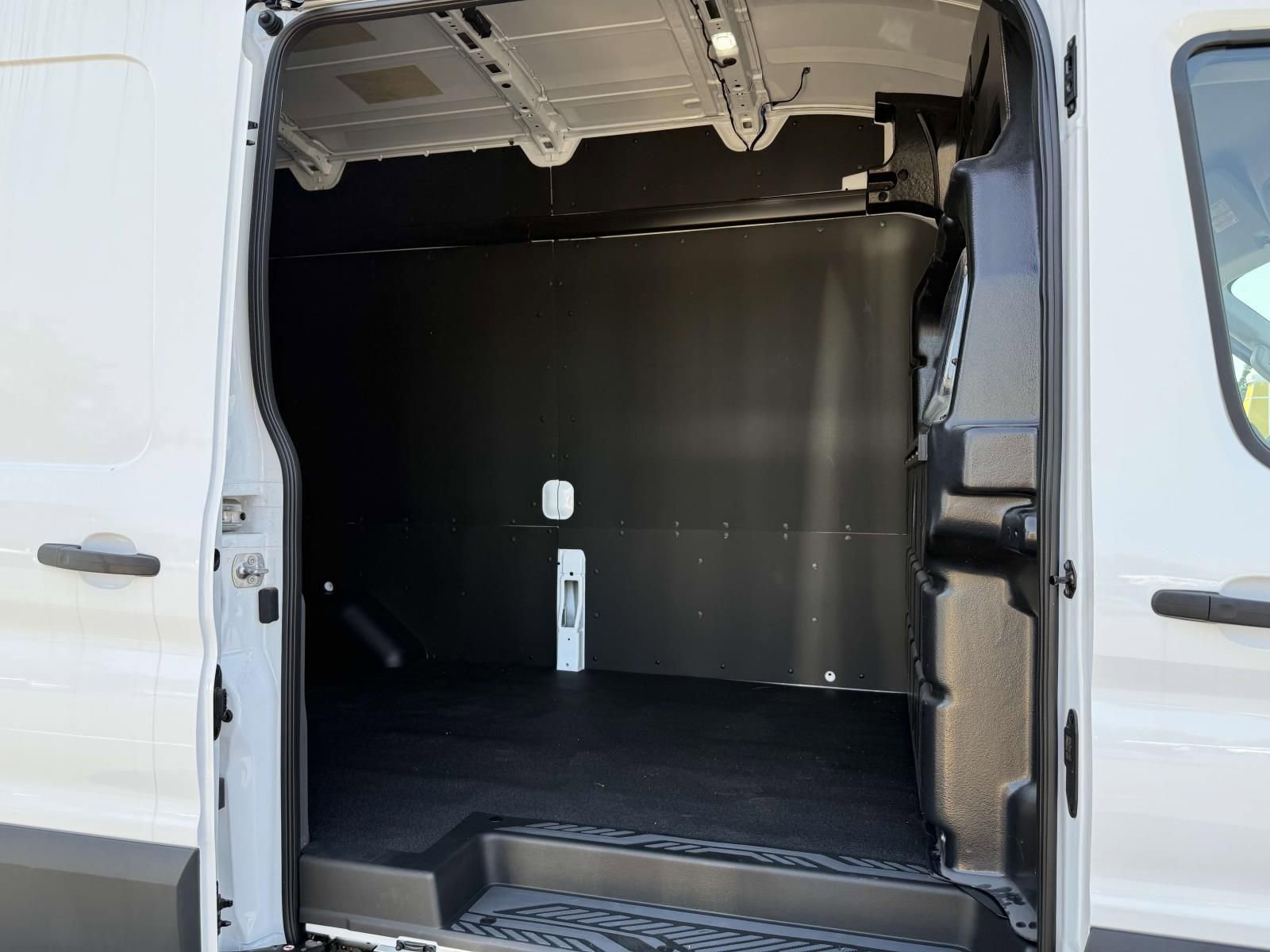 New 2023 Ford E-Transit 148 High Roof w/ Load Area Protection Package image 10