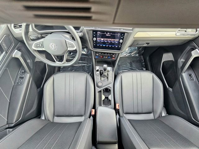 Used 2022 Volkswagen Tiguan SE image 28