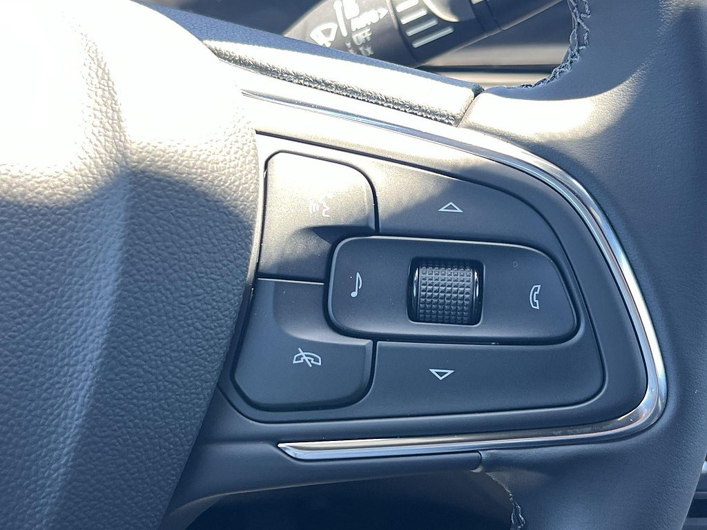 New 2026 Buick Envista Sport Touring w/ Convenience II Package FWD image 14