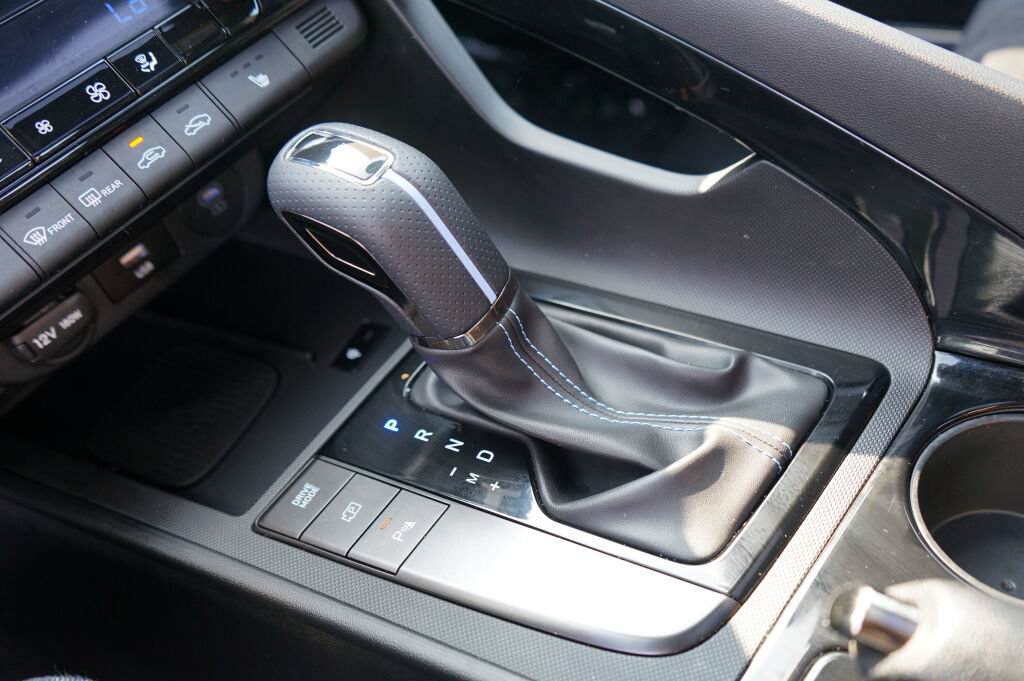 Certified 2025 Hyundai Elantra N FWD image 24