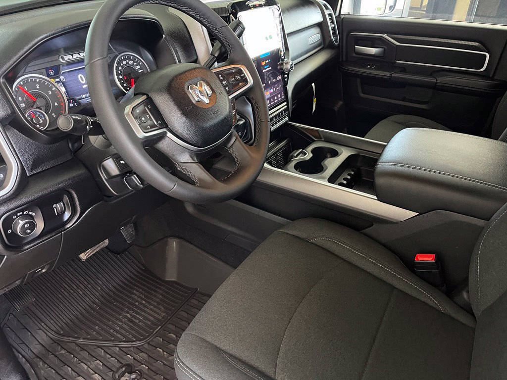 New 2027 RAM 3500 Big Horn AWD/4WD image 8