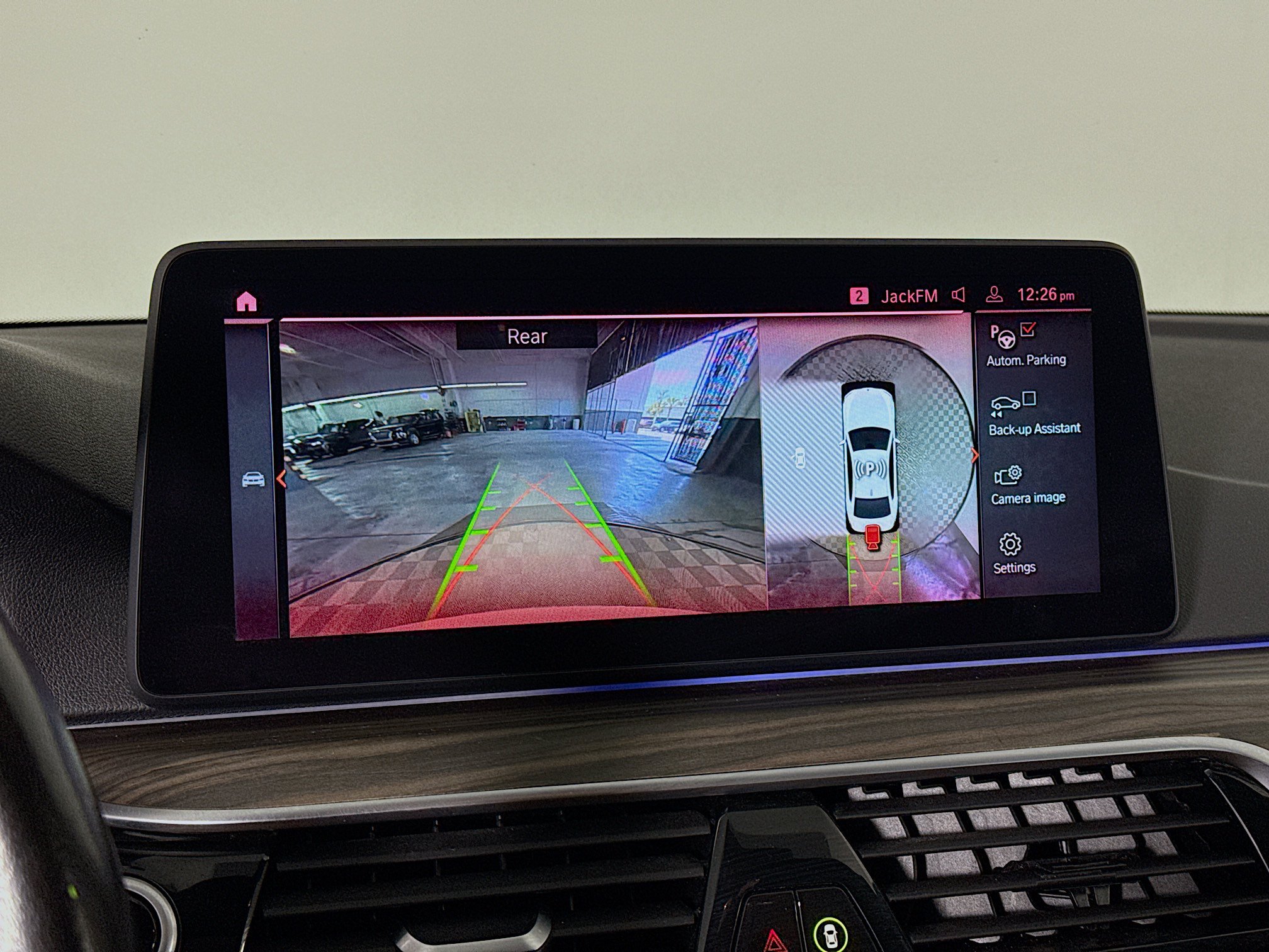 Used 2021 BMW 530i w/ Premium Package RWD image 19
