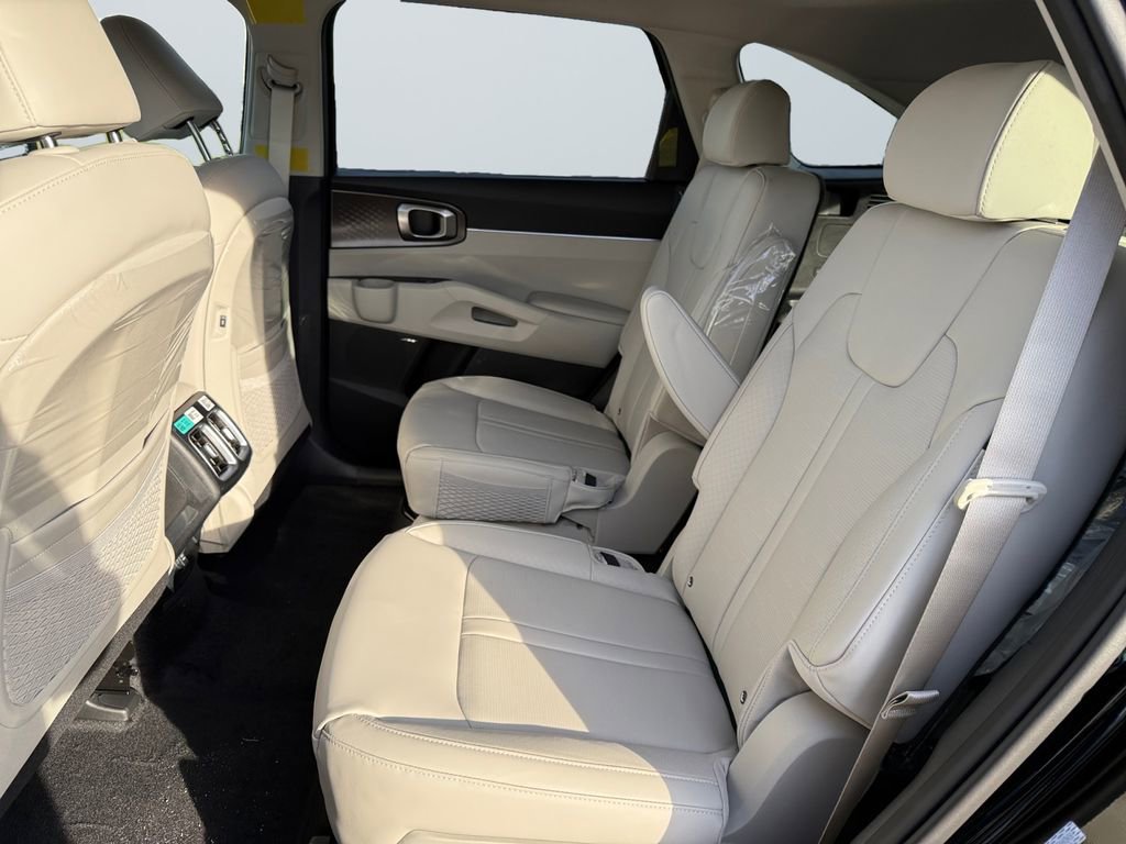 New 2026 Kia Sorento EX image 13