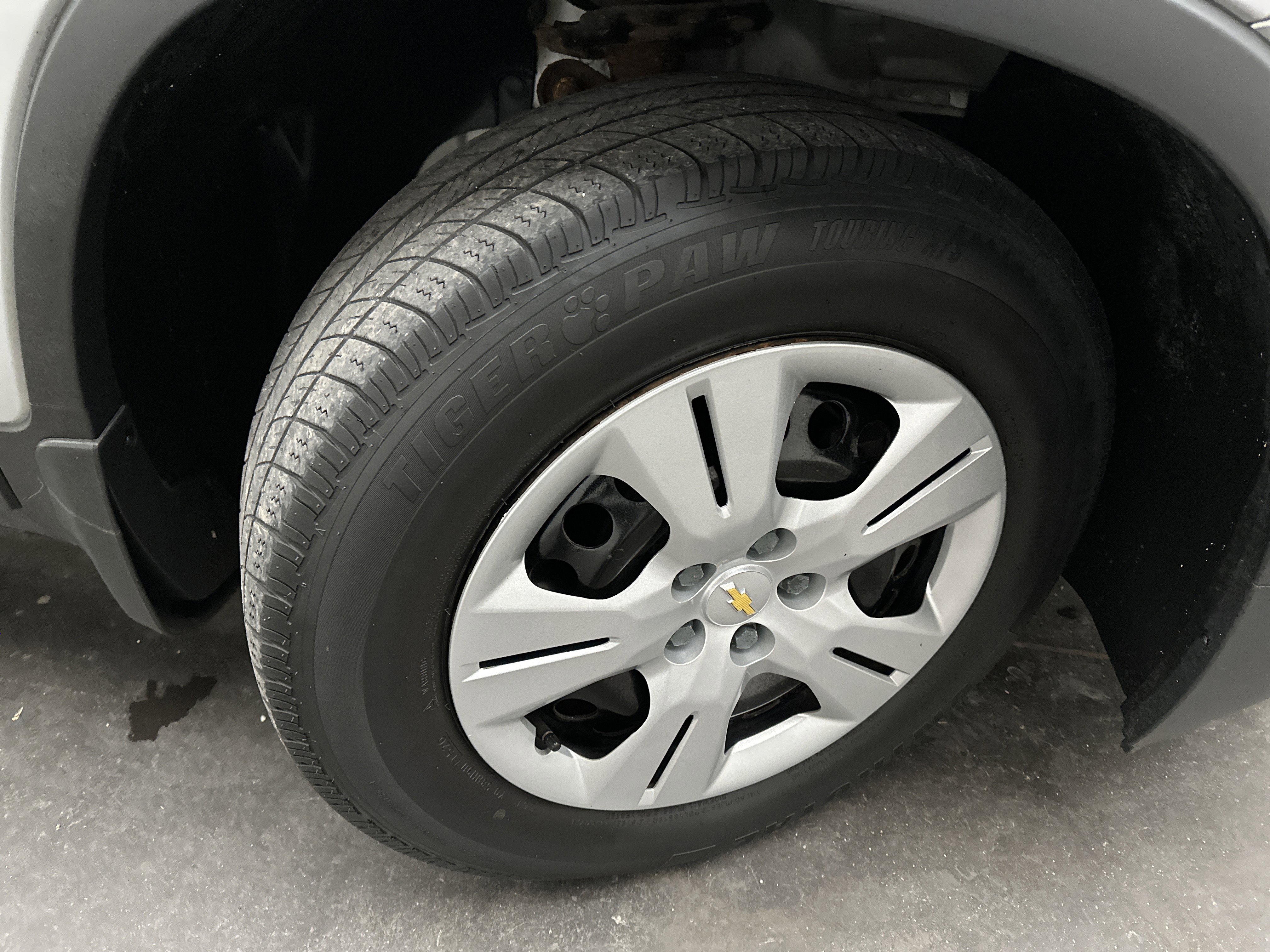 Used 2018 Chevrolet Trax LS w/ LPO, Protection Package image 10