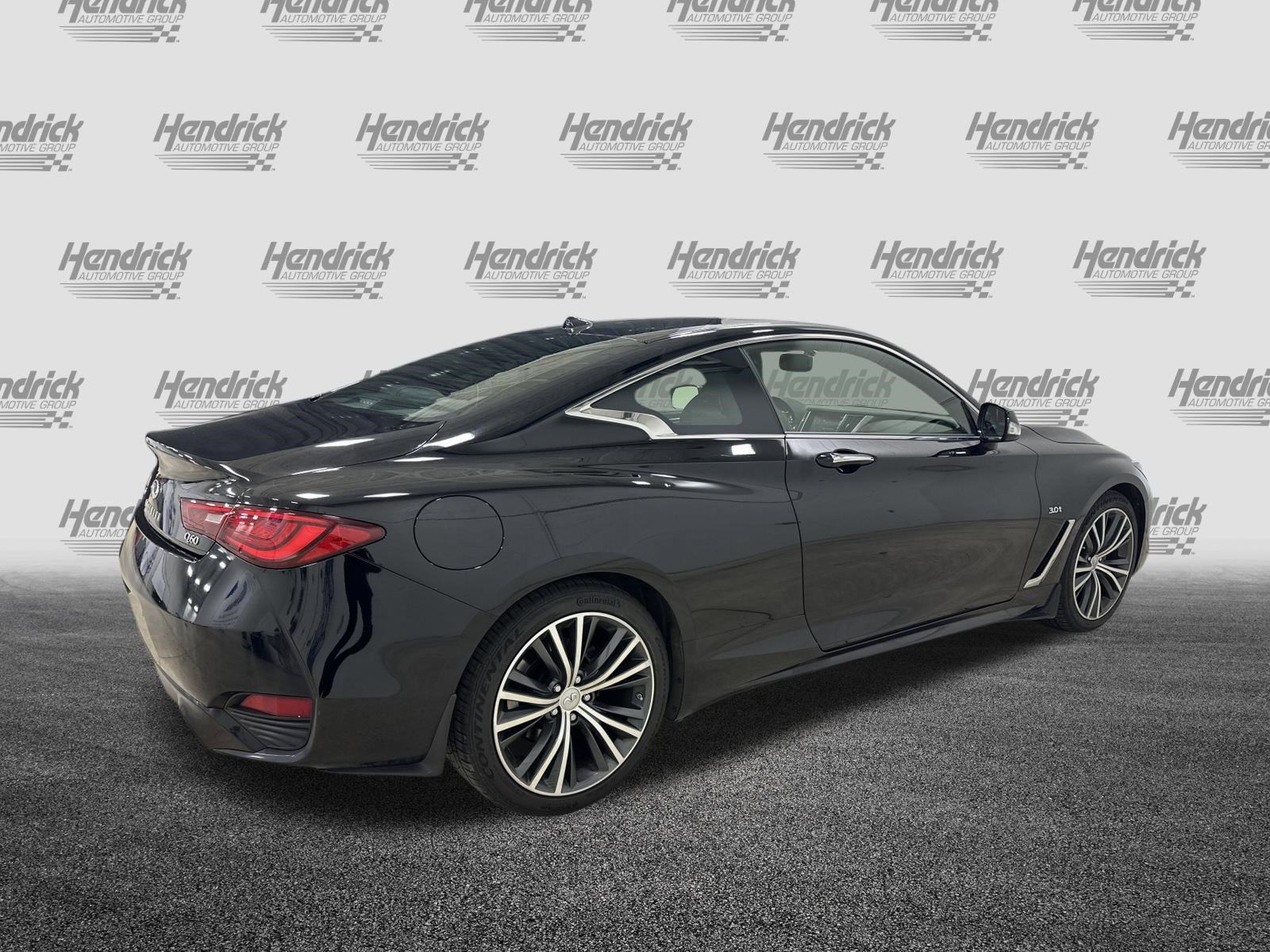 Used 2018 INFINITI Q60 3.0t Luxe w/ Sensory Package 3.0T Luxe AWD/4WD image 10
