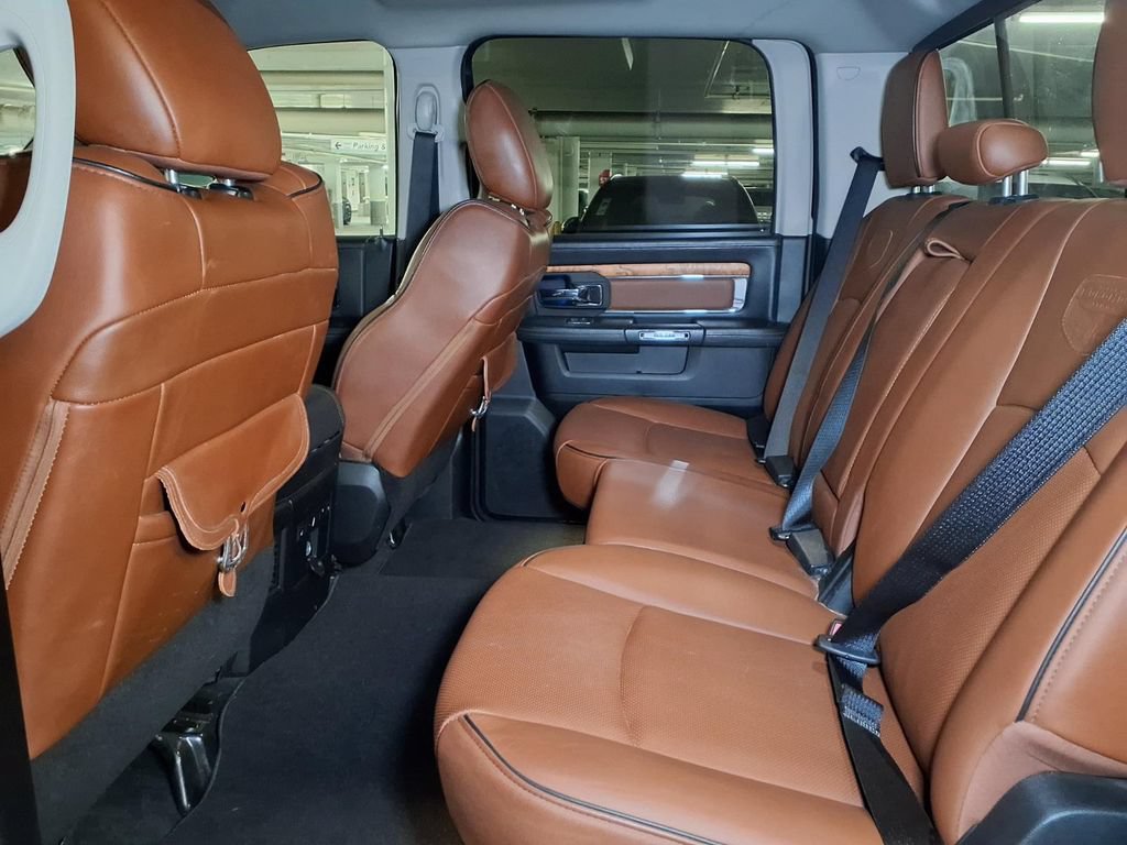 Used 2013 RAM 1500 Laramie Longhorn AWD/4WD image 17