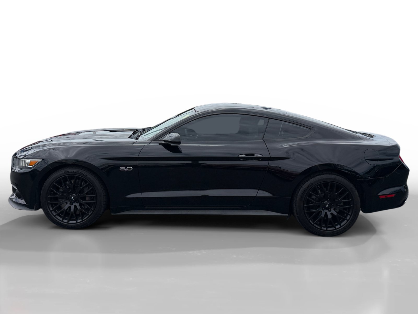 Used 2016 Ford Mustang GT w/ GT Performance Package RWD image 2