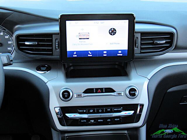 Used 2023 Ford Explorer XLT image 18