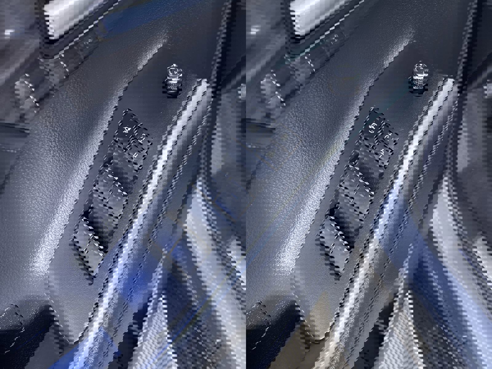 Used 2022 Toyota Highlander Platinum image 14