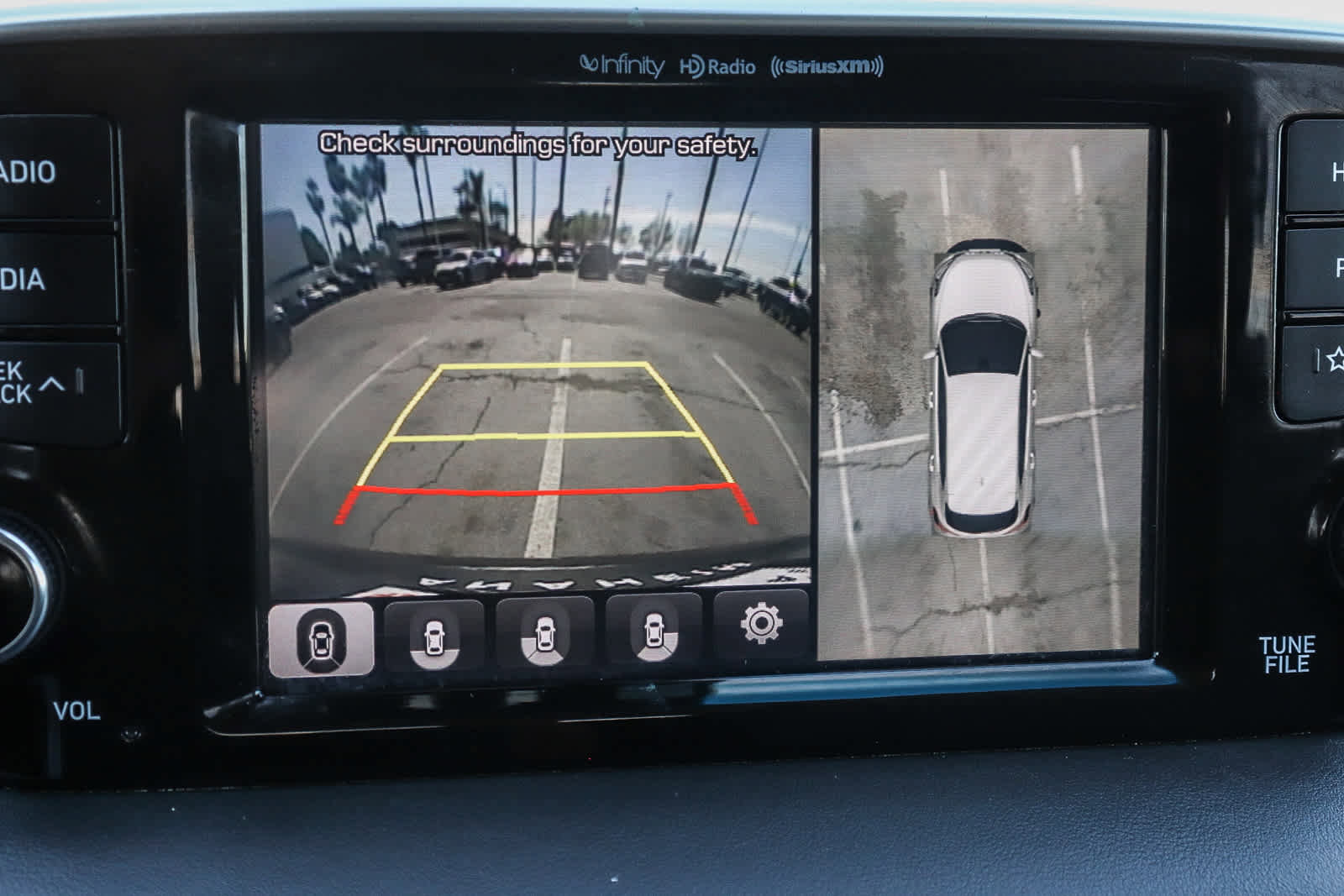 Used 2020 Hyundai Tucson Limited w/ Cargo Package image 26