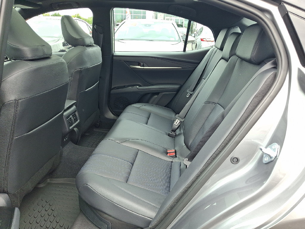 Used 2026 Toyota Camry XSE FWD image 10