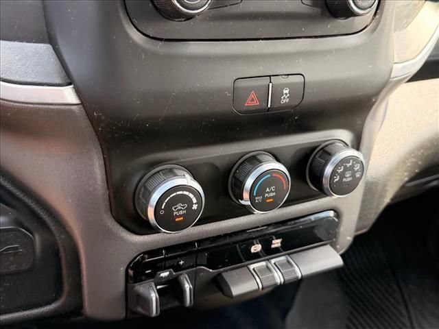 Used 2021 RAM 2500 Big Horn AWD/4WD image 26