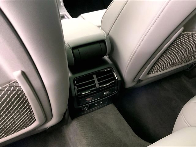 Certified 2025 Audi Q3 2.0T Premium w/ Convenience Package image 34