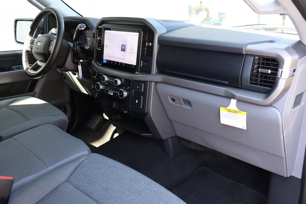 Used 2025 Ford F150 XLT w/ Equipment Group 301A Standard AWD/4WD image 29