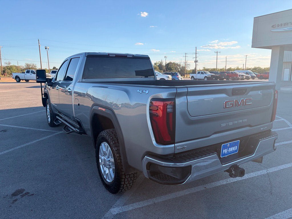 Used 2024 GMC Sierra 3500 SLT w/ SLT Convenience Package AWD/4WD image 5
