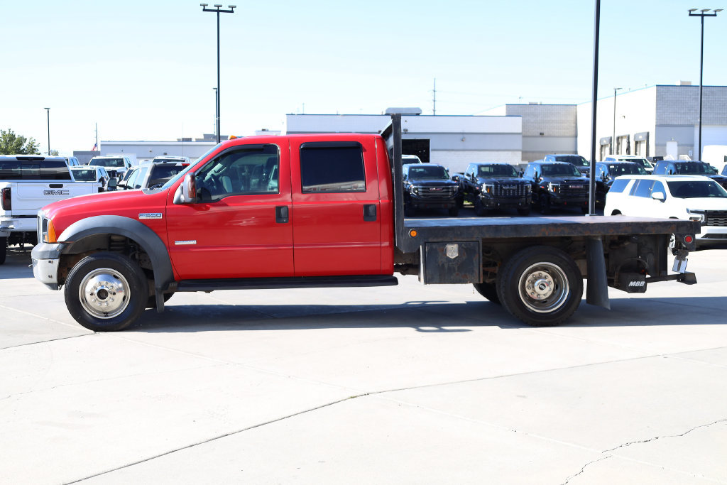 Used 2006 Ford F550 4x4 Crew Cab Super Duty image 3
