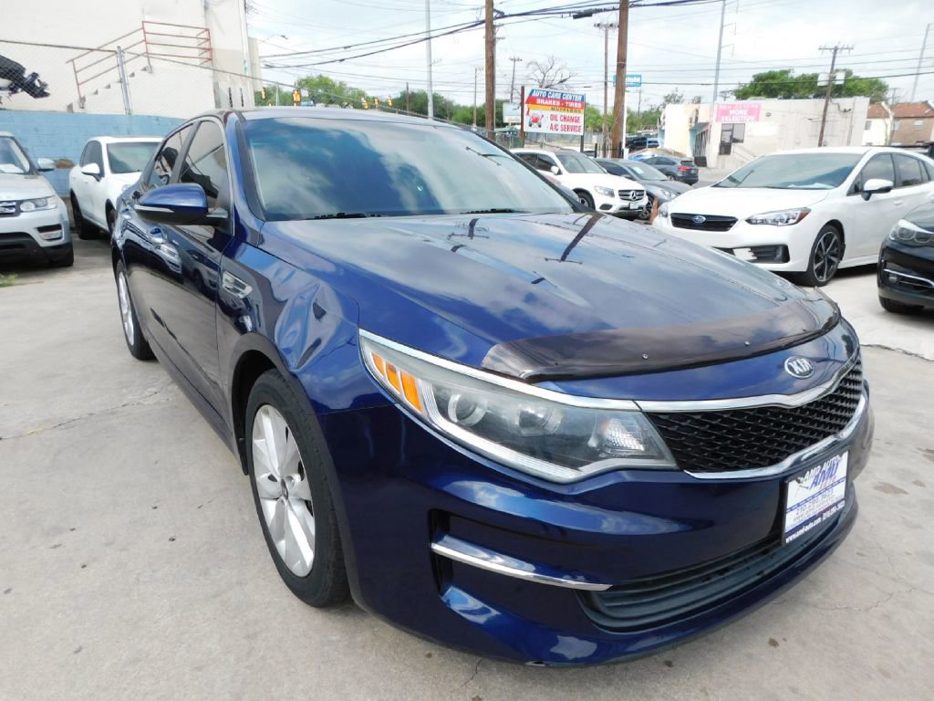 Used 2017 Kia Optima LX w/ Option Group 014