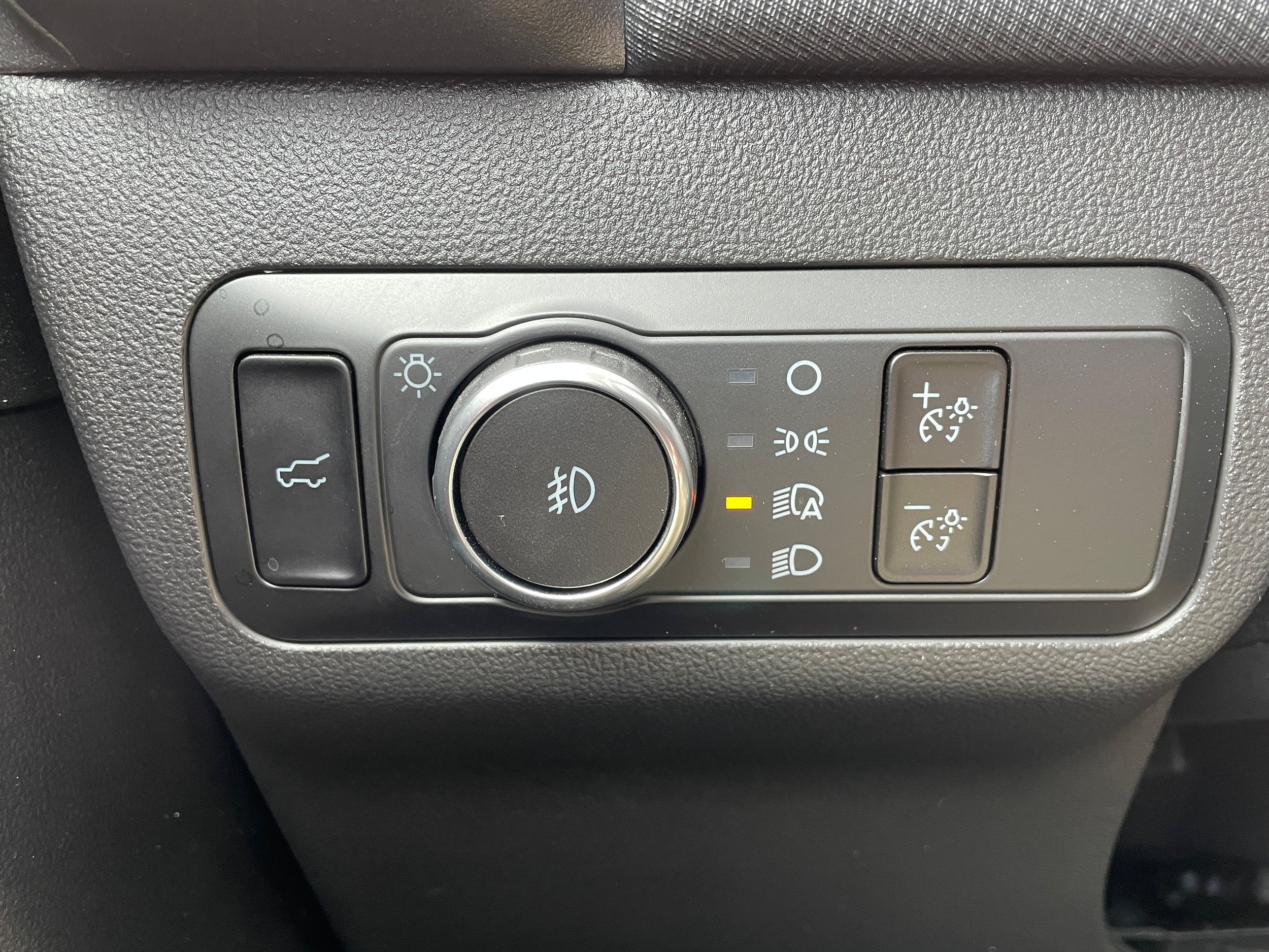 Certified 2025 Ford Bronco Sport Outer Banks w/ Outer Banks Tech Package+ AWD/4WD image 17