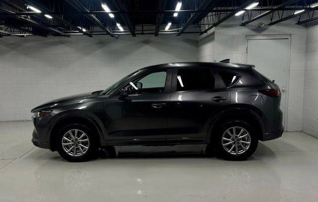 Used 2025 MAZDA CX-5 AWD 2.5 S w/ Preferred Package image 2