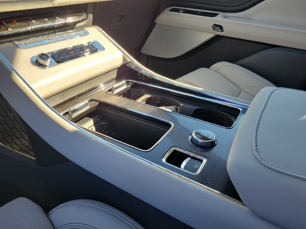 New 2027 Lincoln Aviator Reserve AWD/4WD image 28