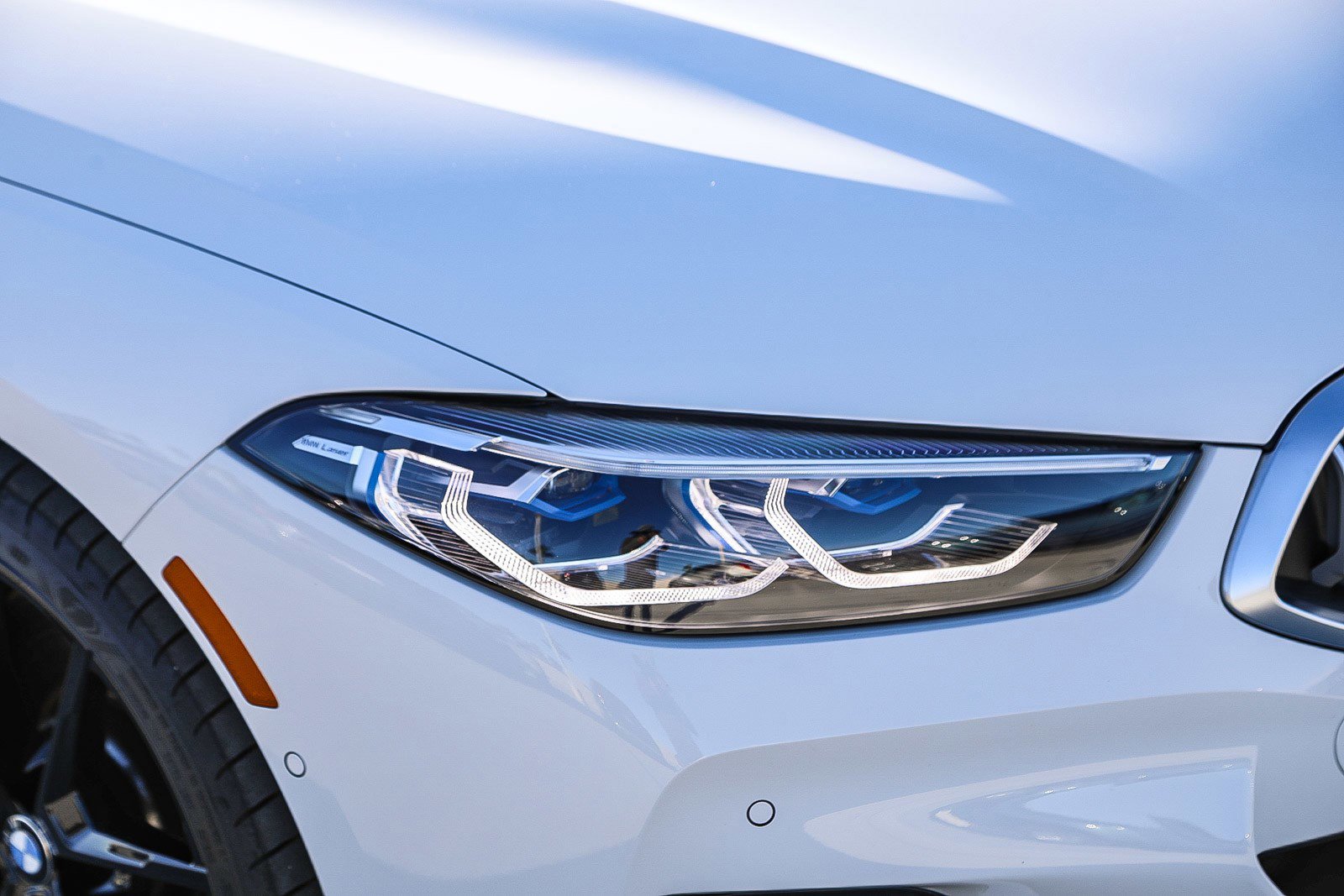 Used 2025 BMW 840i Convertible w/ Comfort Seating Package image 8