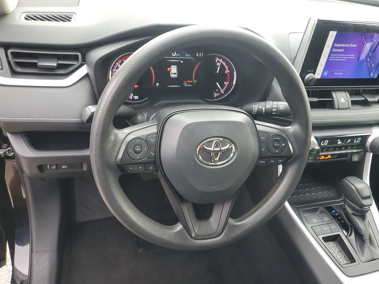 Used 2024 Toyota RAV4 XLE FWD image 17