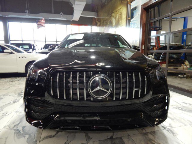 Used 2023 Mercedes-Benz GLE 53 AMG AMG GLE 53 AWD image 2