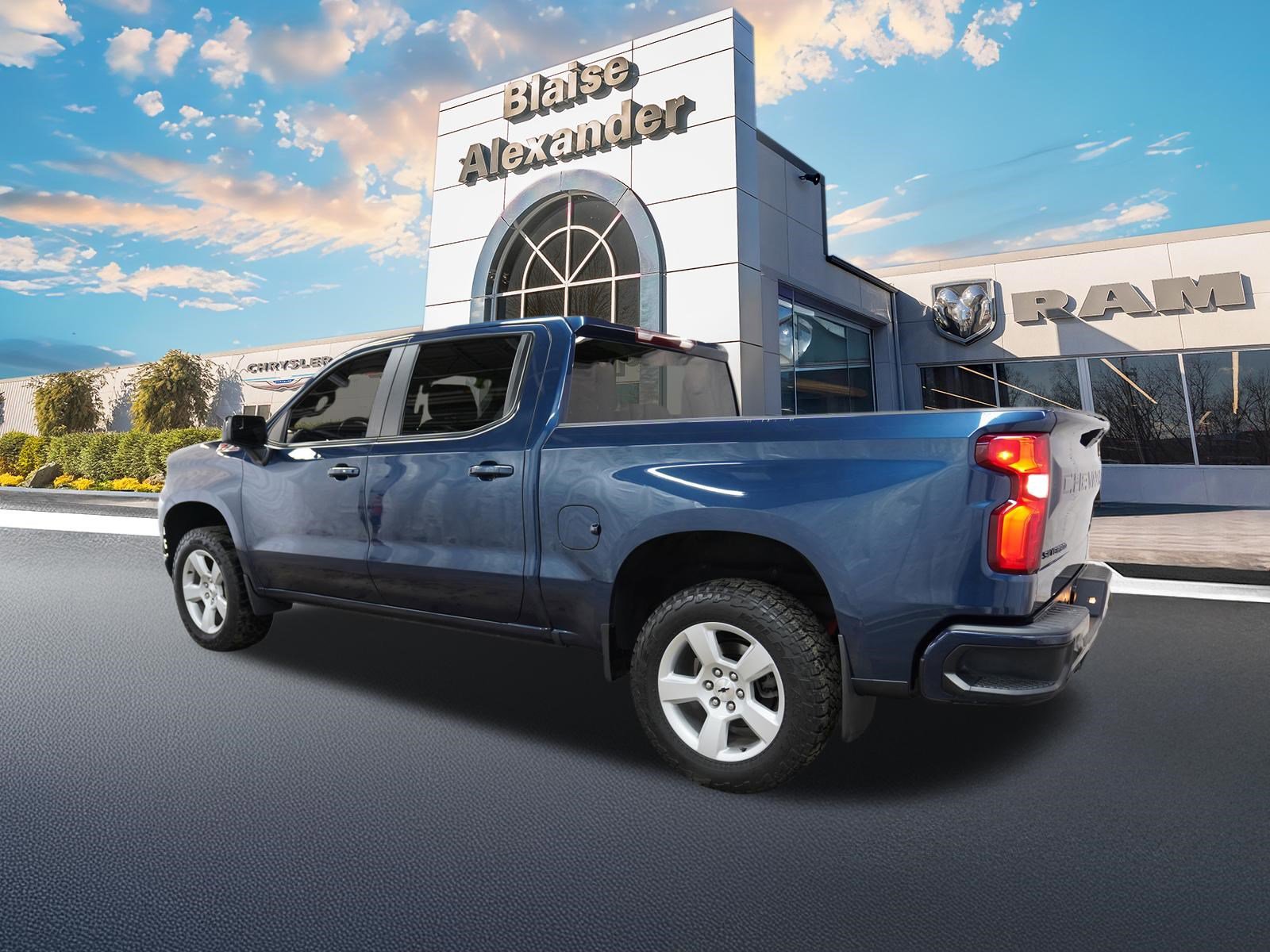Used 2021 Chevrolet Silverado 1500 RST AWD/4WD image 8