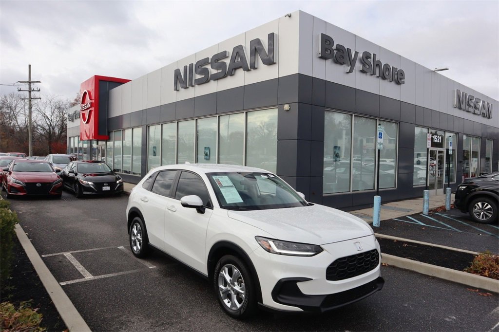 Used 2025 Honda HR-V LX