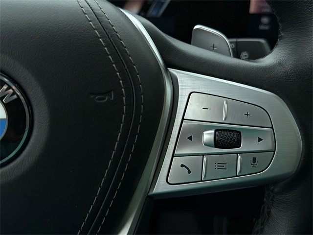 Used 2023 BMW X7 xDrive40i image 31