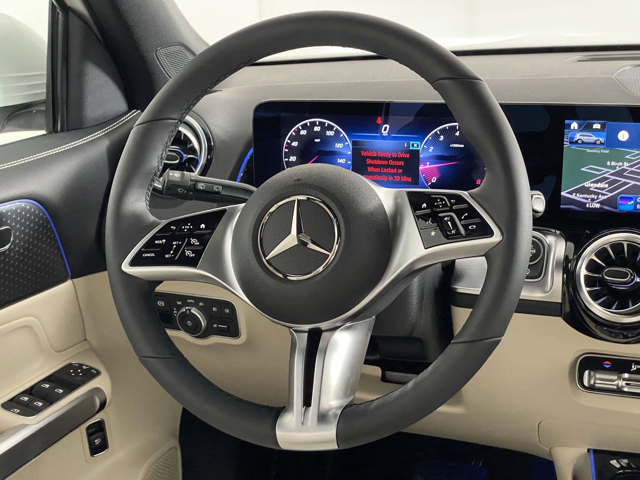Certified 2025 Mercedes-Benz GLB 250 4MATIC image 15