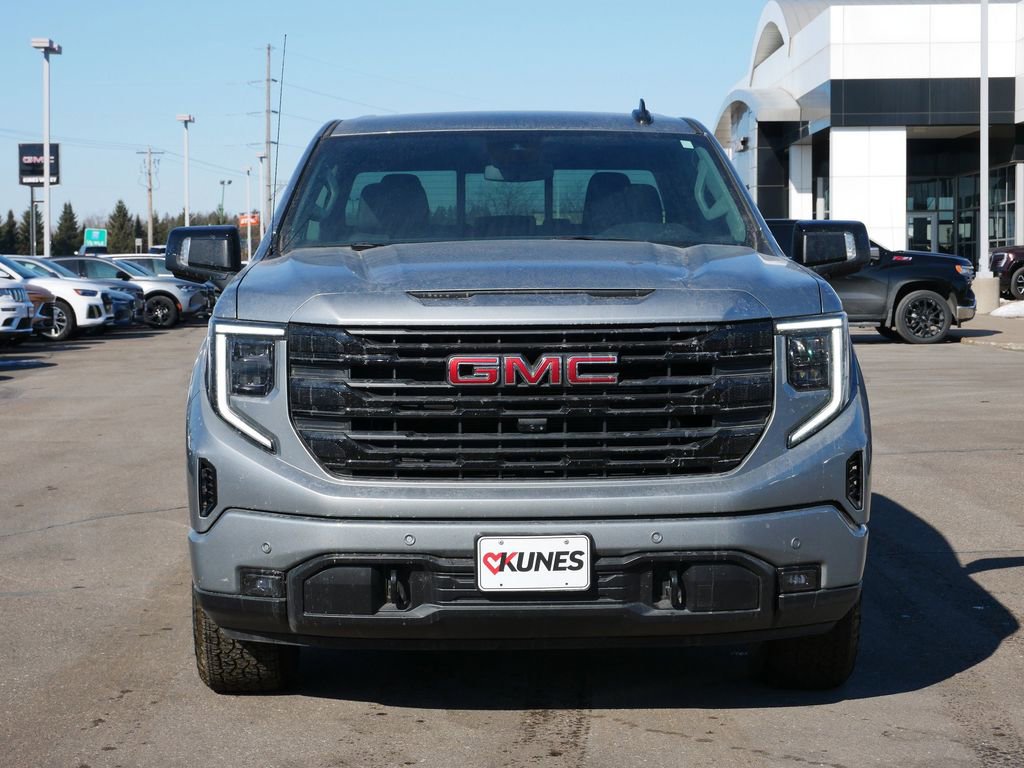 Used 2025 GMC Sierra 1500 Elevation w/ Elevation Premium Package image 2