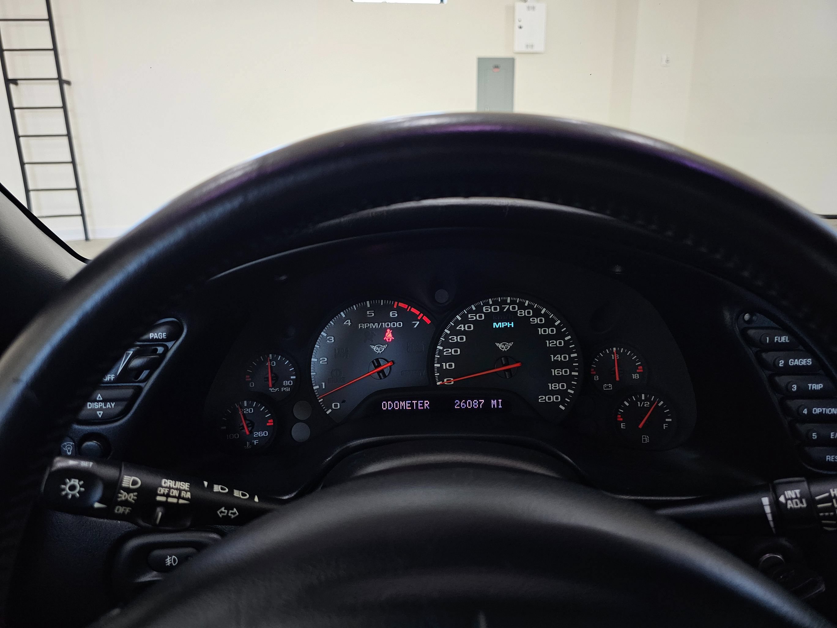Used 2002 Chevrolet Corvette Coupe w/ Preferred Equipment Group2 RWD image 43
