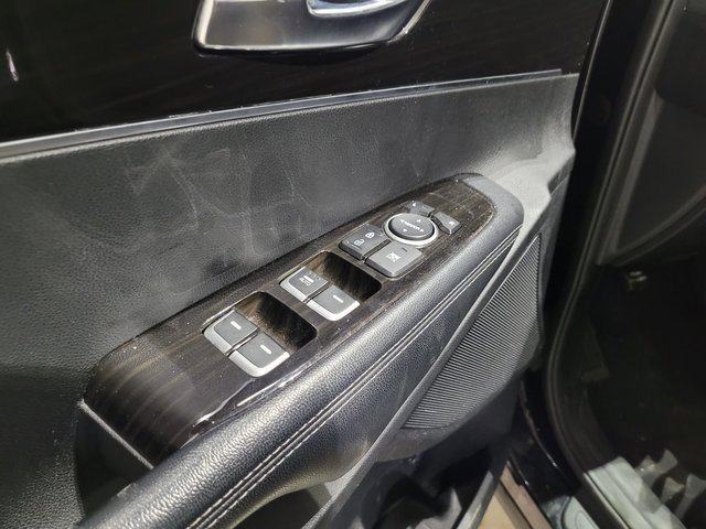 Used 2019 Kia Sorento L image 37