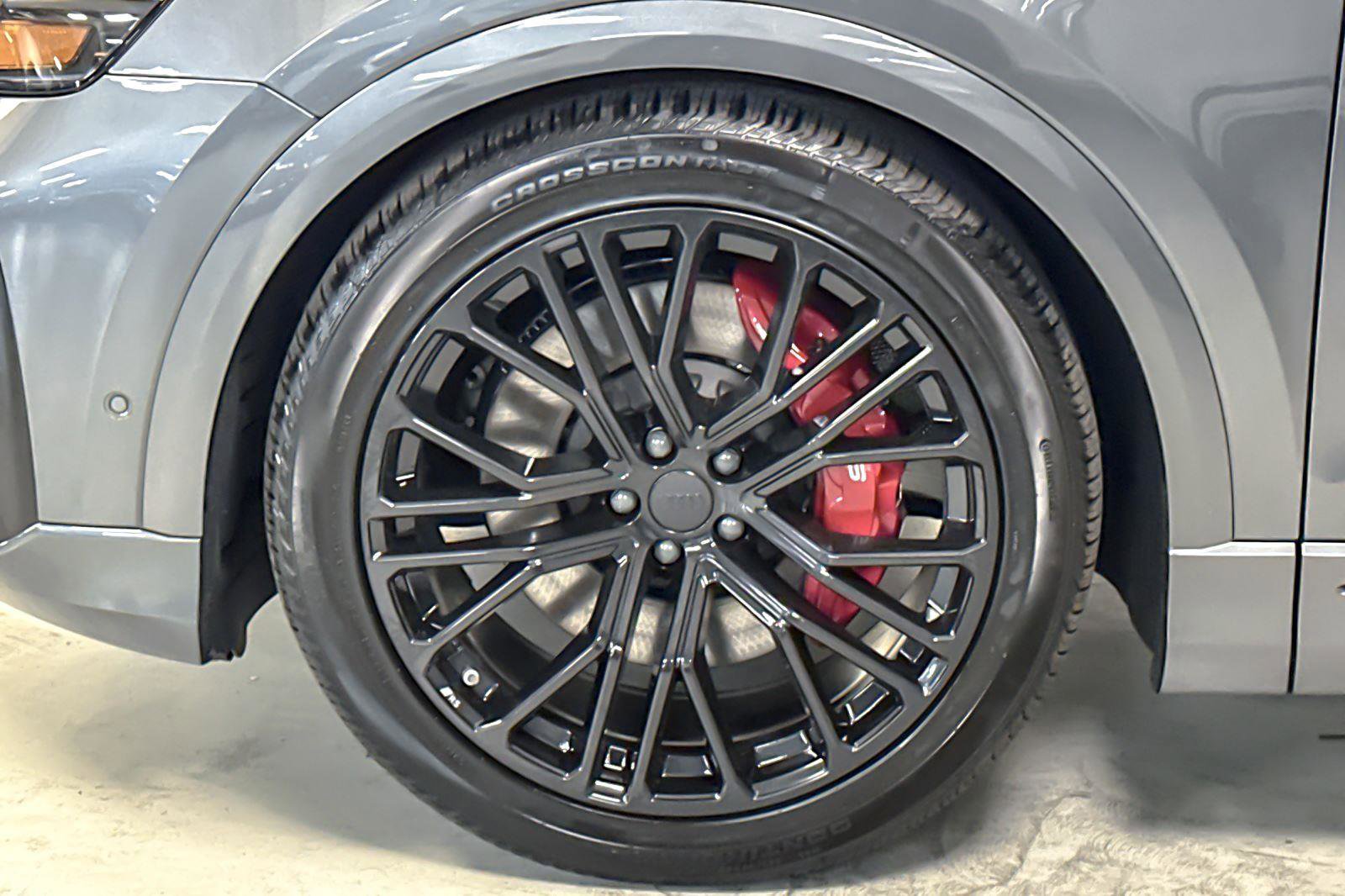 New 2026 Audi SQ8 Prestige image 25