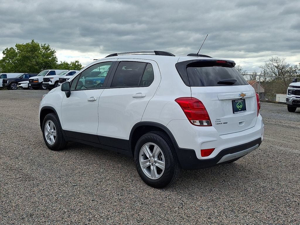 Used 2022 Chevrolet Trax LT w/ LT Convenience Package AWD/4WD image 7