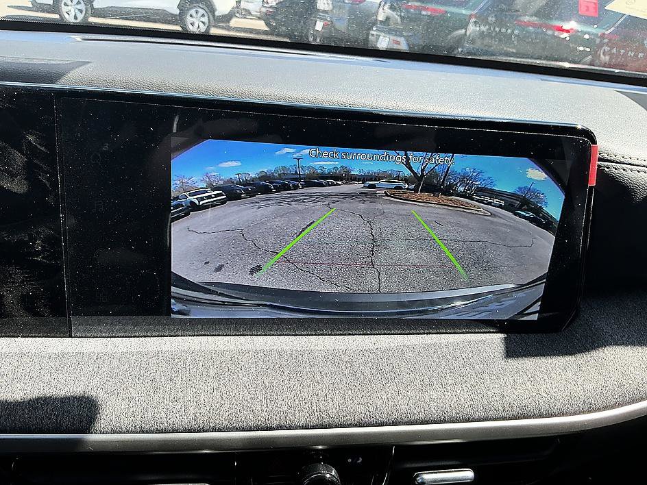 New 2026 Nissan Kicks SV image 13