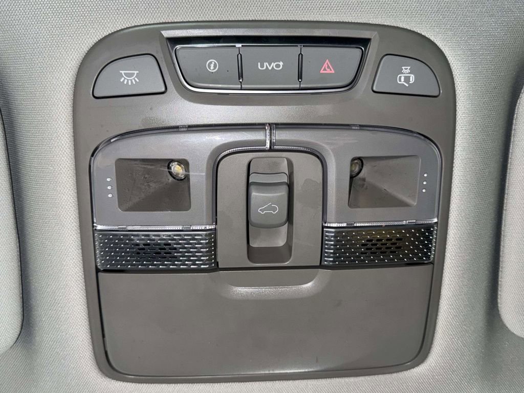 Used 2022 Kia Telluride S image 27