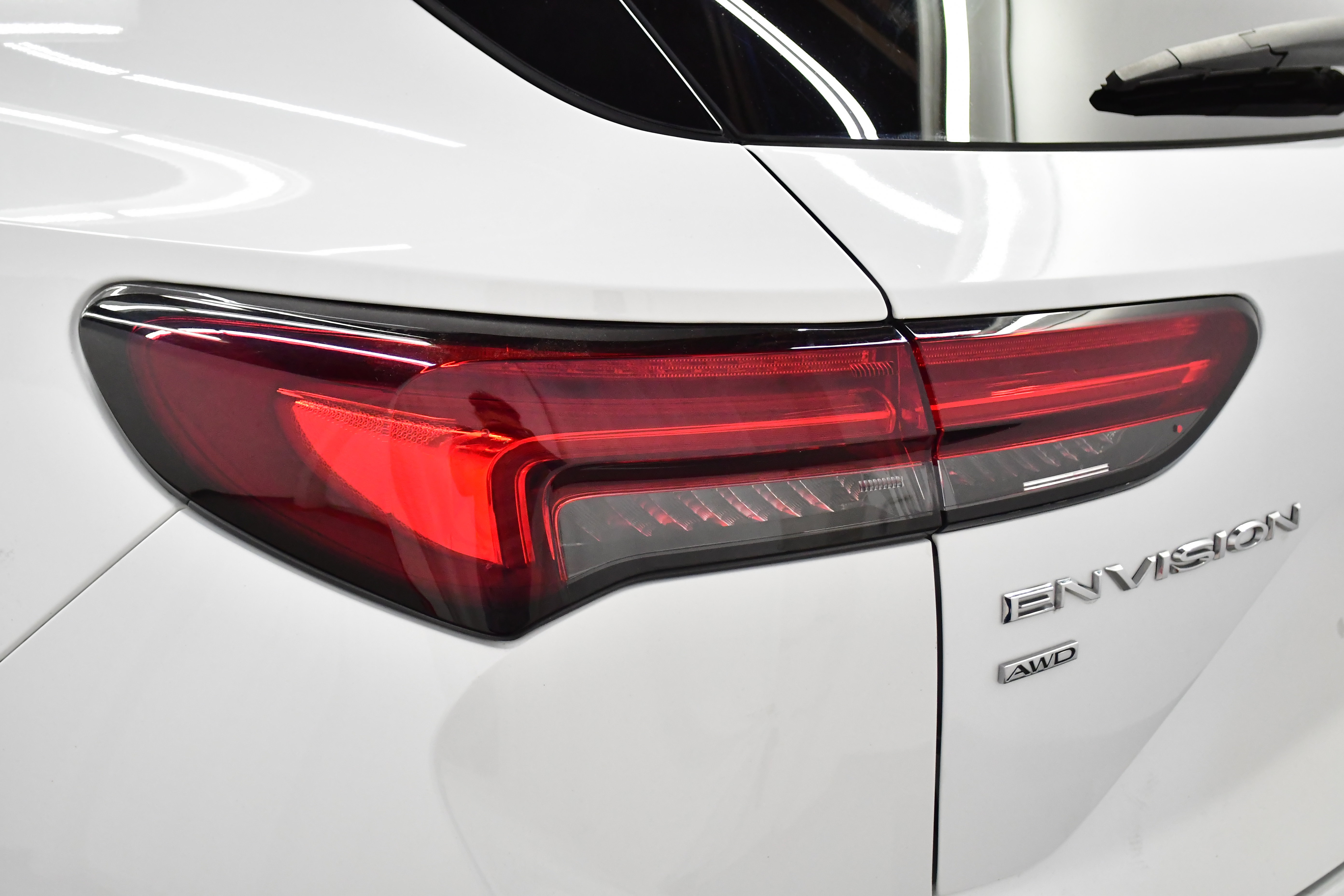 Used 2023 Buick Envision Essence w/ Sport Touring Package image 38